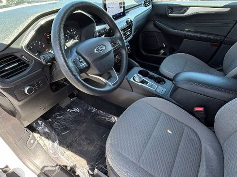 Used 2022 Ford Escape SE AWD/4WD image 10