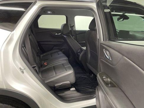 Used 2024 Chevrolet Blazer LT w/ Midnight/Sport Edition FWD image 15