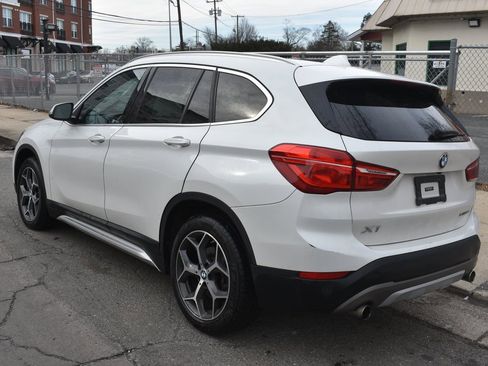 Used 2019 BMW X1 xDrive28i w/ Convenience Package image 5