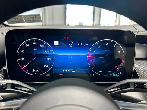 New 2026 Mercedes-Benz GLC 300 Exclusive 4MATIC AMG Line image 9