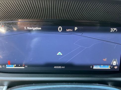 Used 2024 Jeep Wagoneer Series III image 15