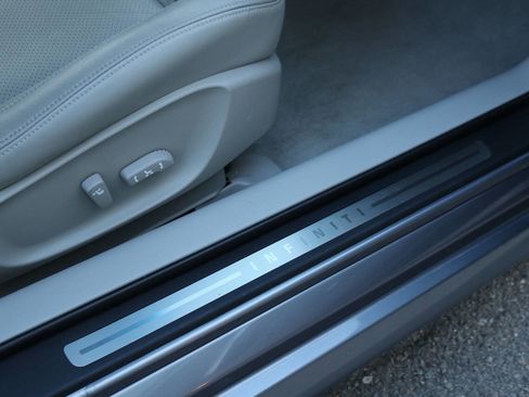 Used 2008 INFINITI G37 Sport w/ Premium Pkg image 25