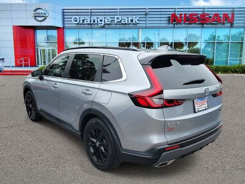 Used 2024 Honda CR-V Sport-L image 3