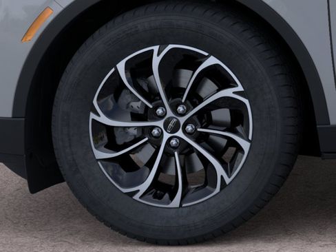 New 2026 Lincoln Nautilus Premier w/ Equipment Group 102A AWD/4WD image 19