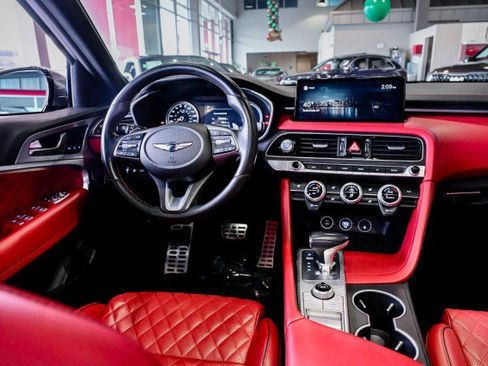 Used 2022 Genesis G70 3.3T Launch Edition image 30