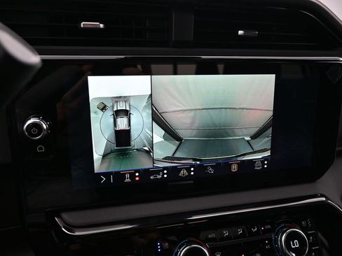 New 2026 GMC Sierra 3500 AT4 w/ AT4 Premium Plus Package image 15