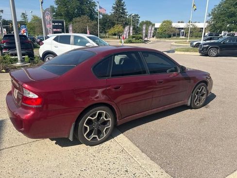 Used 2009 Subaru Legacy 2.5i Special Edition AWD/4WD image 4