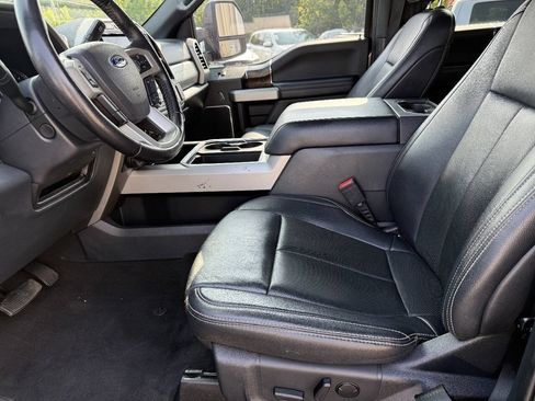 Used 2022 Ford F250 Lariat w/ Tremor Off-Road Package AWD/4WD image 17