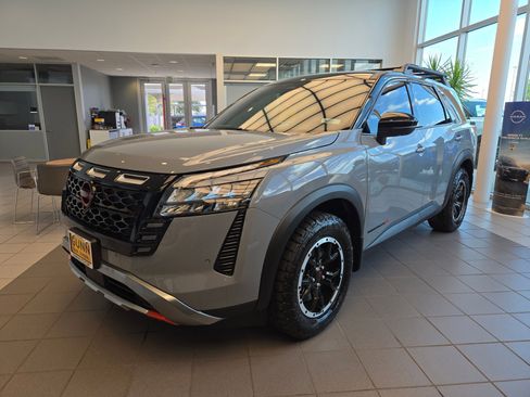 New 2026 Nissan Pathfinder Rock Creek AWD/4WD image 5
