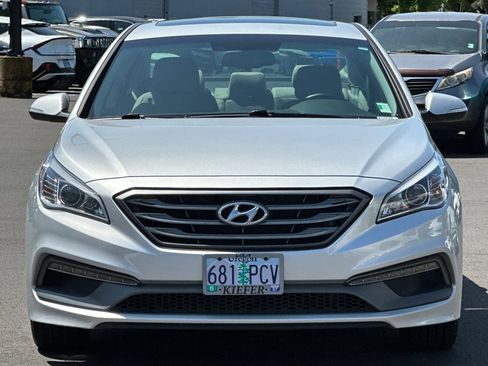Used 2017 Hyundai Sonata Sport w/ Value Edition Package 02 FWD image 9