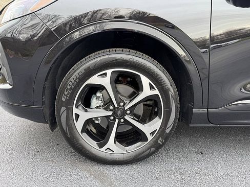 Used 2024 Ford Escape ST-Line Select w/ Tech Pack #2 image 9