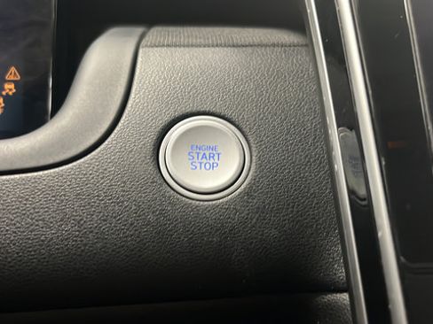 Used 2023 Hyundai Tucson Limited AWD/4WD image 23