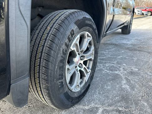 Used 2019 GMC Sierra 1500 SLT w/ Max Trailering Package image 6