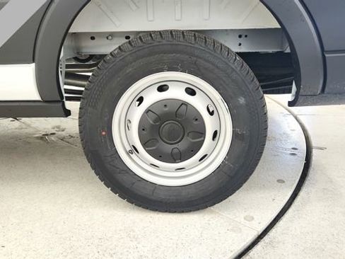 New 2026 Ford Transit 250 148 Medium Roof w/ Load Area Protection Package RWD image 9