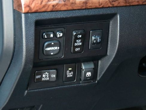 Used 2017 Toyota Tundra 1794 Edition image 29