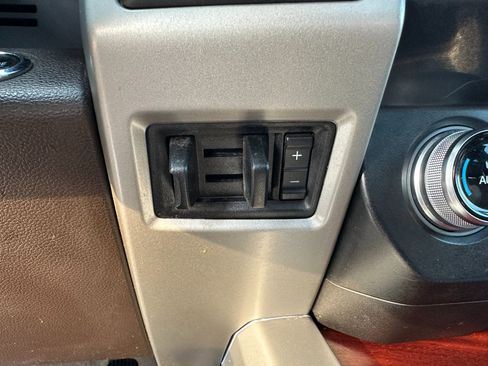 Used 2019 Ford F250 King Ranch w/ King Ranch Ultimate Package image 41