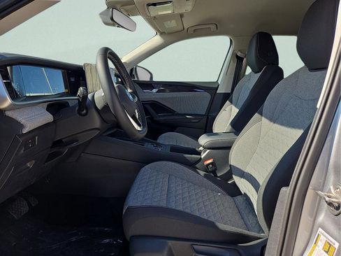 New 2026 Volkswagen Tiguan S image 17