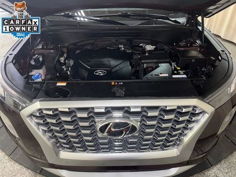Used 2021 Hyundai Palisade Limited image 11