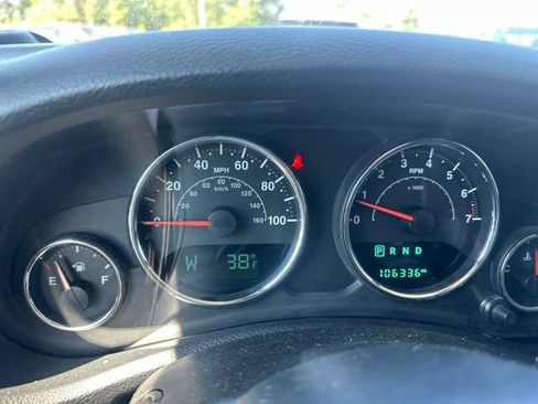 Used 2017 Jeep Wrangler Unlimited Sport w/ Quick Order Package 24S AWD/4WD image 10