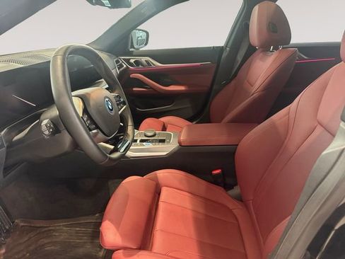 Used 2025 BMW i4 xDrive40i image 7