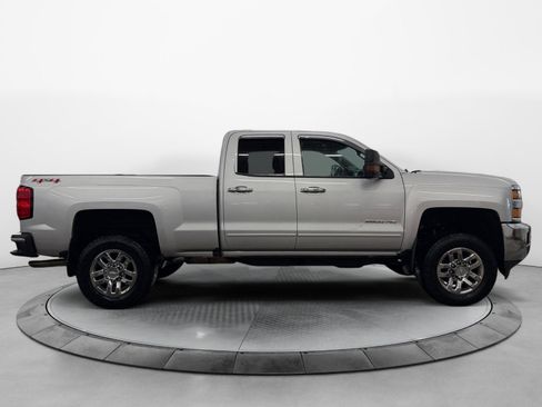 Used 2016 Chevrolet Silverado 2500 LT w/ LT Convenience Package image 2