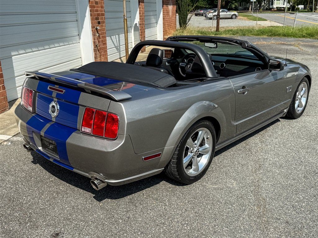 Used 2008 Ford Mustang GT RWD image 40