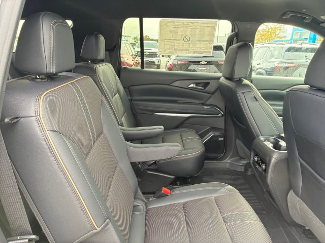 New 2026 Chevrolet Traverse High Country w/ LPO, Floor Liner Package AWD/4WD image 15