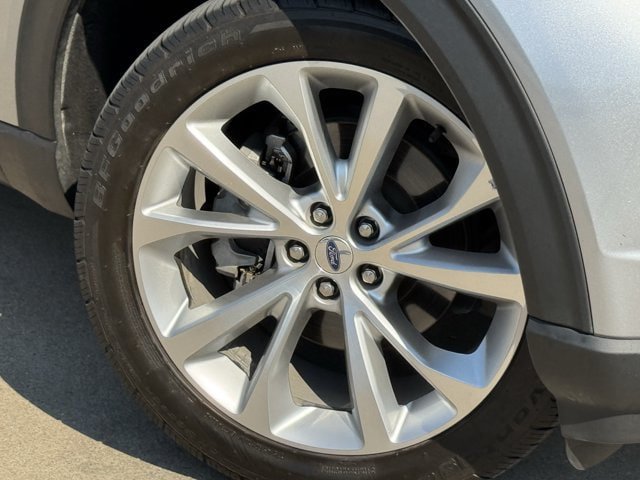 Used 2022 Ford Explorer Platinum w/ Equipment Group 601A RWD image 35