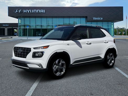 New 2026 Hyundai Venue SEL FWD image 2
