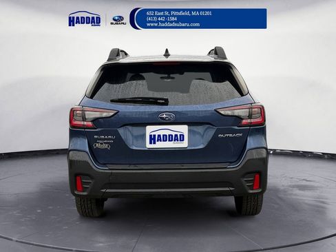 Used 2021 Subaru Outback Premium image 5