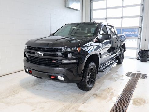 Certified 2020 Chevrolet Silverado 1500 LT Trail Boss image 6