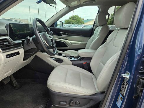 Used 2023 Kia Telluride S FWD image 10