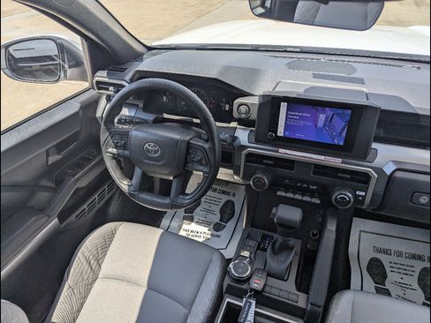 Used 2026 Toyota Tacoma SR5 AWD/4WD image 22