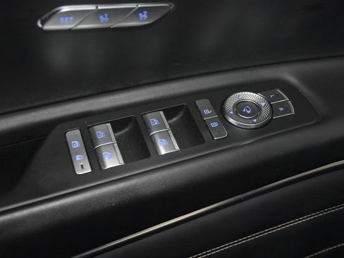 Used 2024 Genesis GV80 2.5T image 19