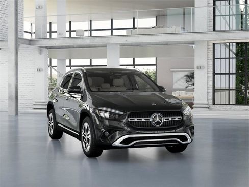 New 2026 Mercedes-Benz GLA 250 4MATIC image 9