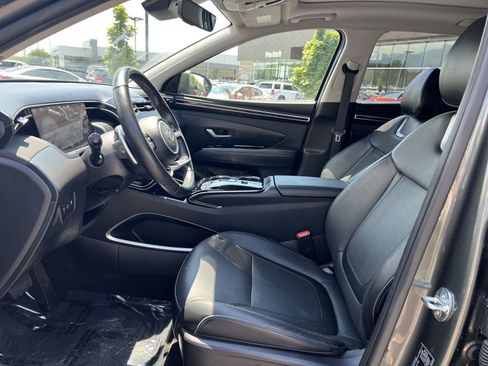 Certified 2023 Hyundai Tucson Limited AWD/4WD image 27