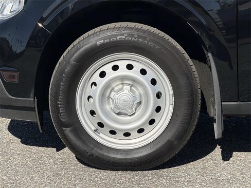 Used 2024 Ford Maverick XL image 25