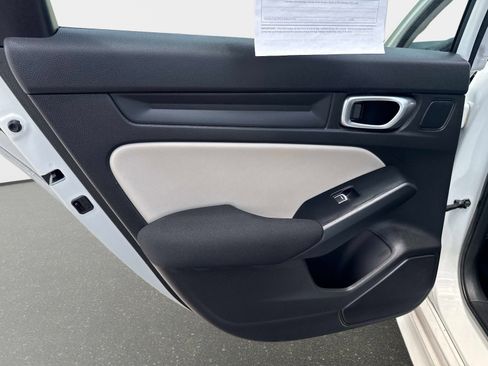 Used 2024 Honda Civic LX image 9