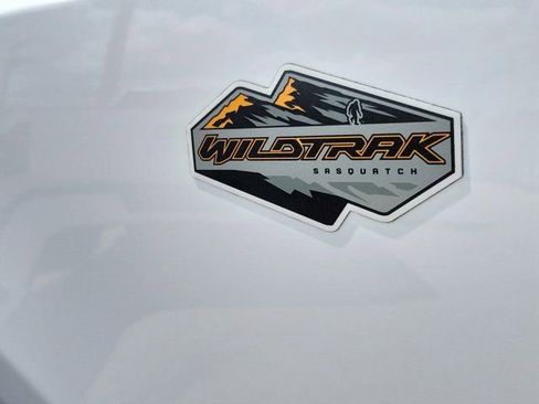 Certified 2024 Ford Bronco Wildtrak AWD/4WD image 9