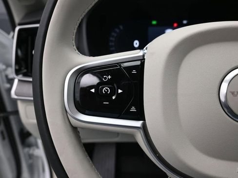 New 2026 Volvo XC90 B6 Ultra w/ Protection Package AWD/4WD image 13