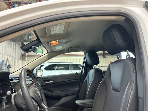 Used 2023 Buick Encore GX Select AWD/4WD image 13