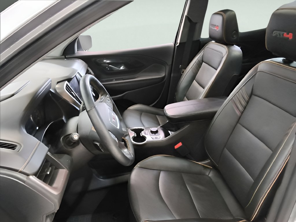 Used 2024 GMC Terrain AT4 w/ Tech Package AWD/4WD image 14