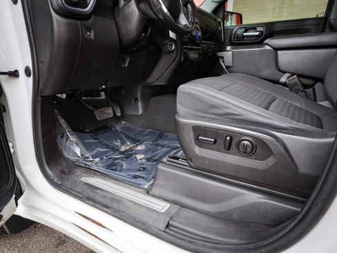 Used 2021 Chevrolet Silverado 1500 LT w/ Bed Protection Package AWD/4WD image 14