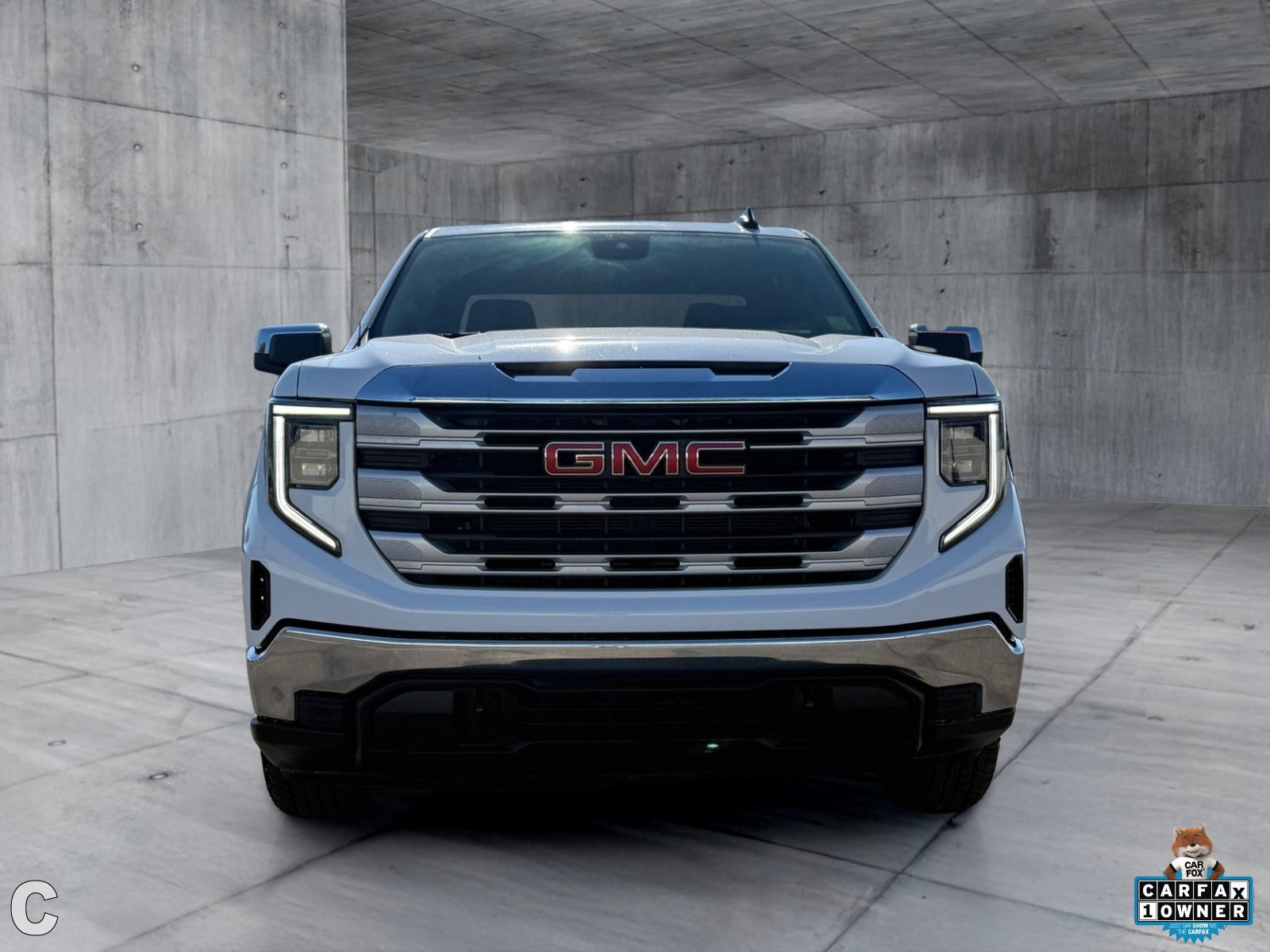 Used 2024 GMC Sierra 1500 SLE AWD/4WD image 9
