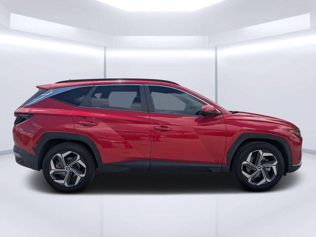 Used 2022 Hyundai Tucson SEL w/ Convenience + Premium Package FWD image 2