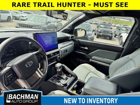 Used 2024 Toyota Tacoma 4x4 Double Cab Hybrid image 10