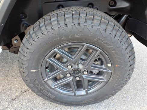 New 2026 Jeep Wrangler Sport image 33