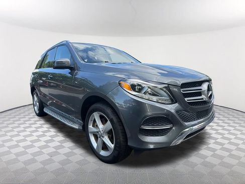 Used 2017 Mercedes-Benz GLE 350 image 3