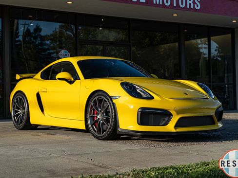 Used 2016 Porsche Cayman GT4 RWD image 29
