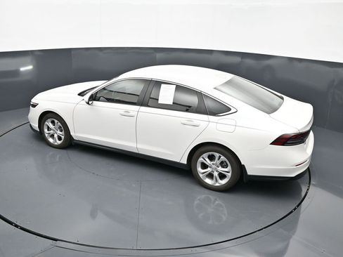 Used 2024 Honda Accord LX image 20
